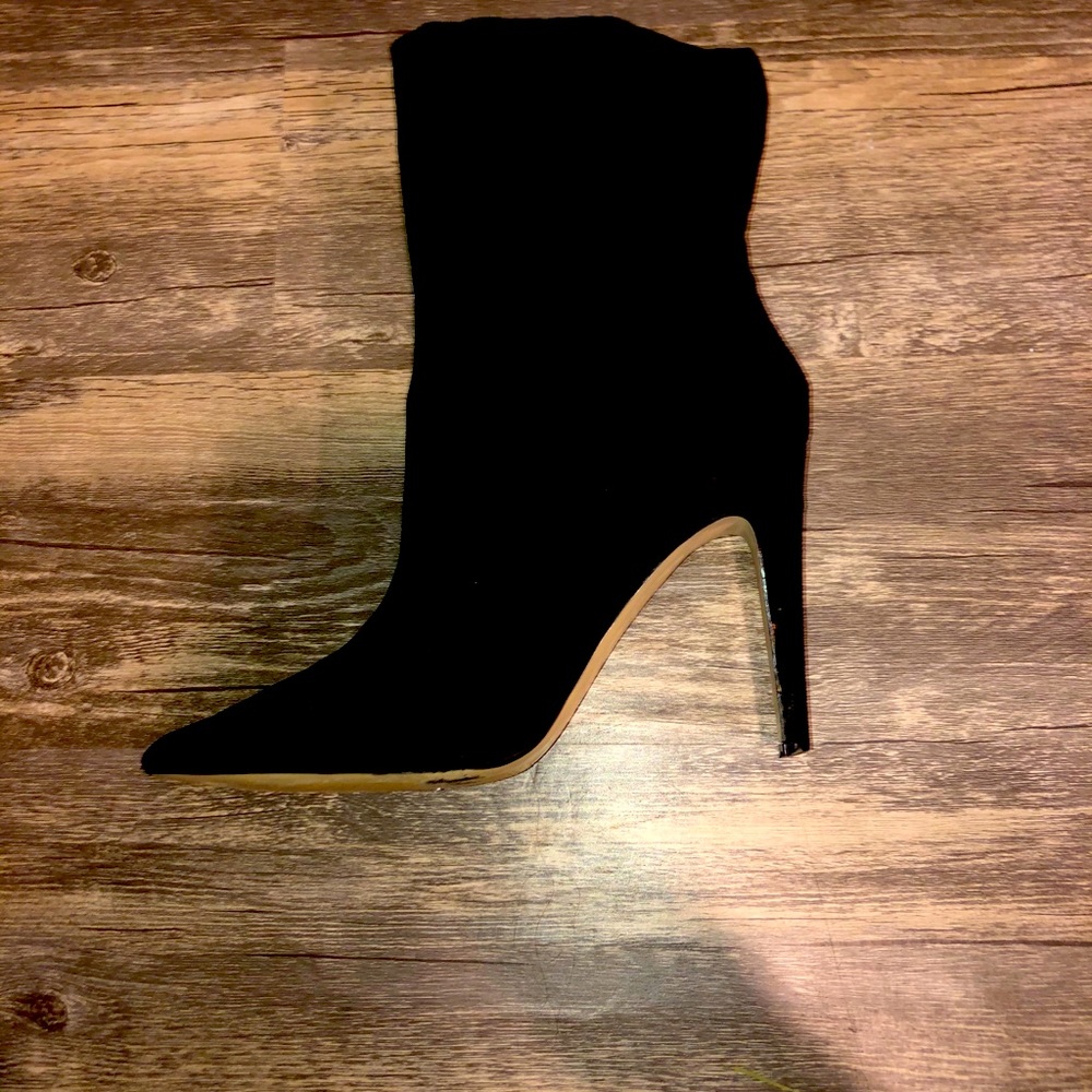 Black heels